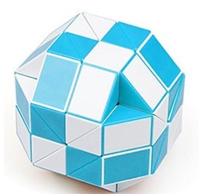 Twisted Ruler Snake Cube Blue 72 blocks